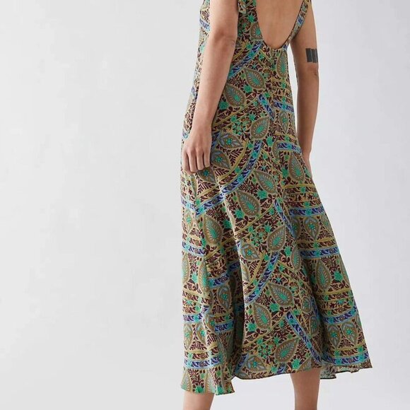 Boteh Silk Maxi - Picture 3 of 5